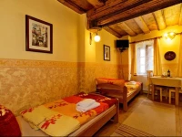 UbytovГЎnГ­ ZГЎmeckГ© Schody 1*