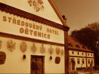 Medieval Hotel DД›tenice