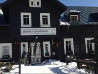 Penzion a restaurace SokolГ­ boudy