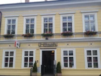 U CГ­saЕ™e Hotel 3*