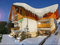 Pension a restaurant KarolГ­na