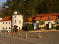 ZГЎmeДЌek Pod Hradem 4*