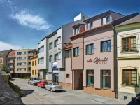 Penzion Na DlouhГ©