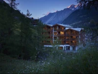 La Vue Luxury Living Apartments