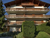 Two-Bedroom Apartments Romaine