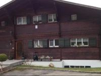 Three-Bedroom Apartment Yvonne