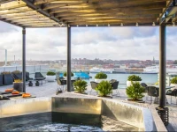 Radisson Blu Riverside Hotel