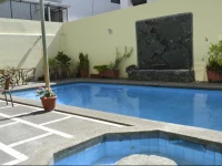 Hostal Perla Real Inn