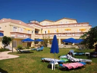Apelia Apartments 2*