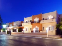 Dreamland Hotel Apartments 3*