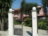 Marilena Apartments & Studios