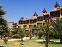 Melani Beach Hotel 3*