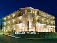 Chloe Hotel