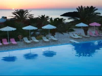 Georgia Vicky Studios & Apartments