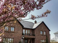 Oranhill Lodge Guesthouse 4*