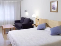 Hotel Rambla Figueres 2*