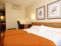 Hotel Yoldi 3*