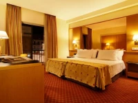 Silken Rona Dalba 3*