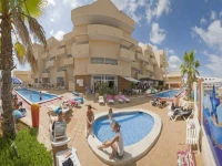 Apartamentos Blue Star 2*