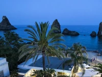 Grand Hotel Faraglioni 4*