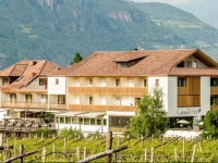 Hotel Girlanerhof 4*