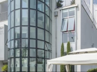 Hotel In - Lounge Room 3*