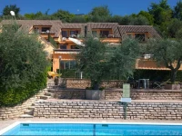 Holidays Residence 2*