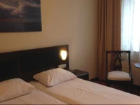 Hotel Arnhem Centraal 3*