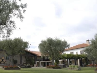 Casa Do Meio Do Povo