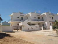 Estudios Montinhos Da Luz 2*