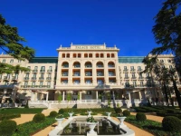 Kempinski Palace 5*