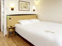 Campanile Paris Ouest Boulogne 2*