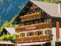 Logis La Montagne 2*