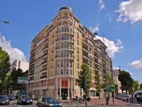 Adagio Paris Montrouge 4*