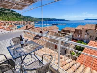 Komiza Provita Guesthouse 3*