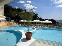 Valamar Koralj Hotel 3*