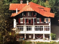 Les Airelles Bed and Breakfast