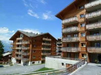 Alpvision Residences Pracondu 3*