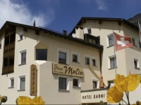 Hotel Garni Chesa Mulin 3*