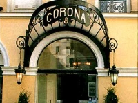 Corona Opera 3*