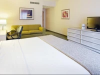 Holiday Inn Express Monterrey Galerias-San Jeronimo 2*