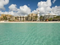 Encanto El Faro Deluxe Beachfront Condo 5*