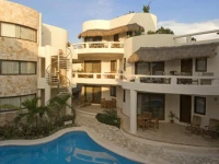 Blue Parrot Suites 3*