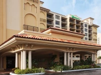 Holiday Inn Hotel and Suites Clearwater Beach 3*