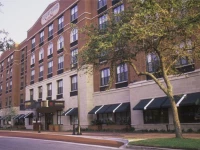 Courtyard Savannah Downtown Historic District 3*