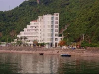 Hung Long Harbour Hotel Cat Ba 3*