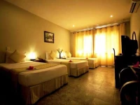 Vinh Hung 2 Hotel 2*