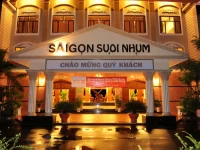Sai Gon Suoi Nhum 4*