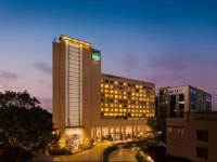 Courtyard by Marriott Mumbai International Airport 4*