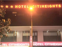 Citi Heights 3*
